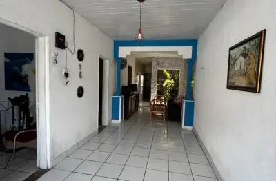 Casa com 3 quartos à venda no Benfica, Fortaleza 