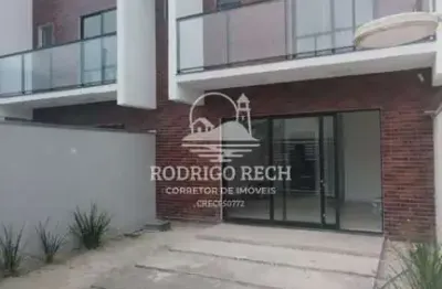 Casa à venda no Balneário Ipacaraí, Matinhos 