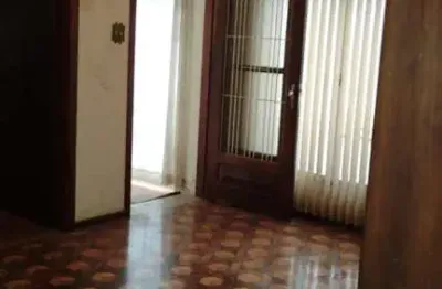 Casa para venda em são caetano do sul, ceramica, 2 dormitórios, 1 banheiro, 6 vagas