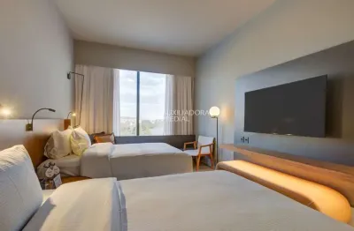 Flat com 1 quarto à venda na avenida padre cacique, 2703, praia de belas, porto alegre, 30 m2 por r$ 270.000