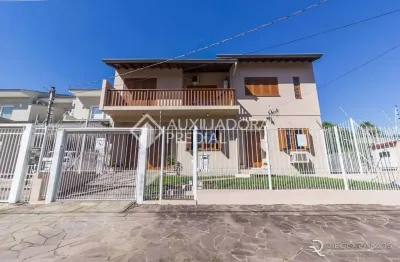 Casa com 4 quartos à venda na rua elias bothome, 346, jardim itu sabará, porto alegre, 290 m2 por r$ 990.000