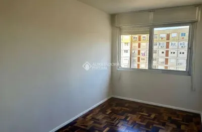 Apartamento com 2 quartos à venda na rua moyses antunes da cunha, 55, santo antônio, porto alegre, 56 m2 por r$ 235.000