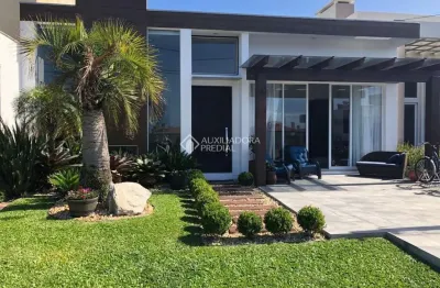 Casa em condomínio fechado com 4 quartos à venda na central, 1100, noiva do mar, xangri-lá, 149 m2 por r$ 1.400.000