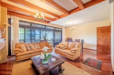 Casa com 3 quartos à venda na rua cariri, 350, vila assunção, porto alegre, 340 m2 por r$ 1.790.000