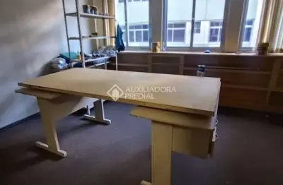 Sala comercial à venda na rua dos andradas, 1273, centro histórico, porto alegre, 38 m2 por r$ 118.000