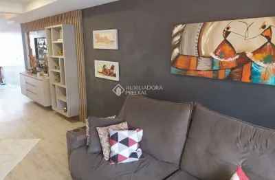 Casa com 3 quartos à venda na avenida nilton waldemar stock, 50, jardim itu sabará, porto alegre, 122 m2 por r$ 630.000