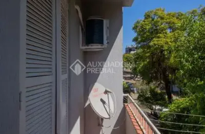 Apartamento com 2 quartos à venda na avenida taquara, 129, petrópolis, porto alegre, 76 m2 por r$ 349.000