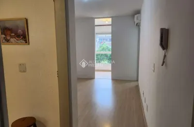 Apartamento com 1 quarto à venda na rua dos andradas, 385, centro histórico, porto alegre, 33 m2 por r$ 180.000