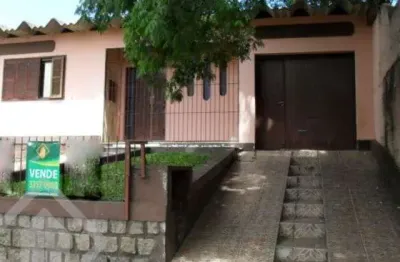 Casa em condomínio fechado com 4 quartos à venda na rua dona sofia, 85, santa tereza, porto alegre, 330 m2 por r$ 1.600.000