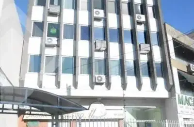 Sala comercial à venda na avenida cristóvão colombo, 1023, floresta, porto alegre, 58 m2 por r$ 110.000