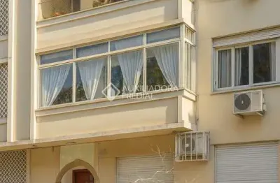 Apartamento com 3 quartos à venda na rua ramiro barcelos, 2531, rio branco, porto alegre, 94 m2 por r$ 350.000