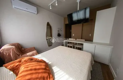 Apartamento com 1 quarto à venda na avenida senador salgado filho, 327, centro histórico, porto alegre, 20 m2 por r$ 255.000