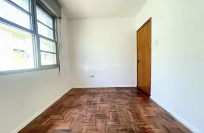 Apartamento com 2 quartos à venda na avenida capivari, 430, cristal, porto alegre, 51 m2 por r$ 155.000