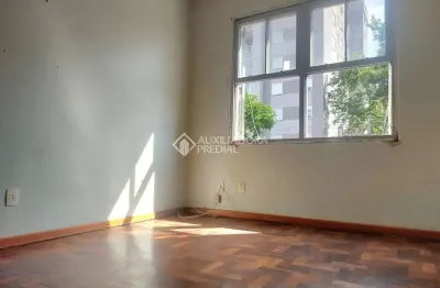 Apartamento com 3 quartos à venda na Avenida Arnaldo Bohrer, 176, Teresópolis, Porto Alegre, 110 m2 por R$ 270.000