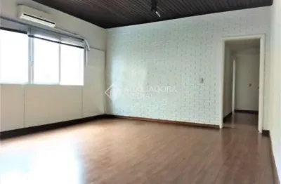 Apartamento com 3 quartos à venda na Avenida Independência, 687, Independência, Porto Alegre, 110 m2 por R$ 532.000