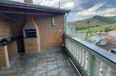 Casa com 3 quartos à venda no Jardim Albuquerque, Santa Branca 