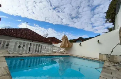 Casa espetacular à venda de 3 quartos com piscina na freguesia