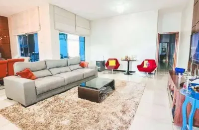 Casa com 3 dormitórios à venda, 270 m² por r$ 1.700.000,00 - santa mônica - uberlândia/mg