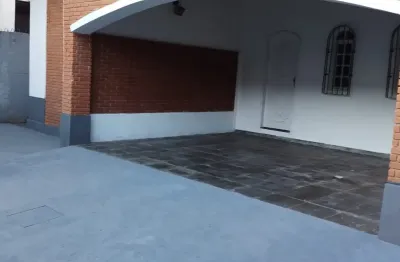 Casa térrea com 2 dormitórios sendo 1 suíte, 140m², reserva do bosque - sjc