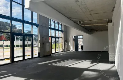Loja comercial de 102 m² disponível para locação no  jardim aquárius