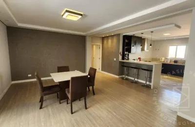 Casa térrea de alto padrão com piscina no Condomínio Mirante do Vale – Jacareí/SP