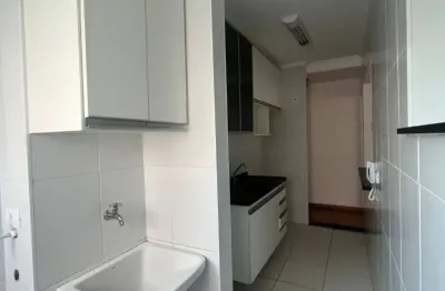 Apartamento com 02 dormitórios, 01 suíte, 72m²  vila adyana