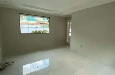 Casa com 2 quartos à venda na Rua Barueri, Jardim Ângela, Embu das Artes