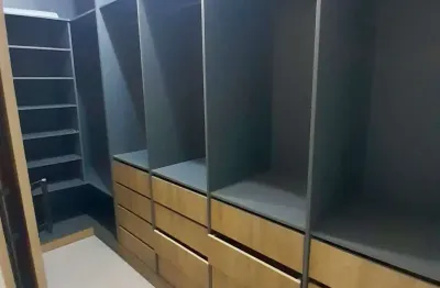 Casa com 3 quartos à venda na Rua das Academias, Vila Universitária, São Paulo