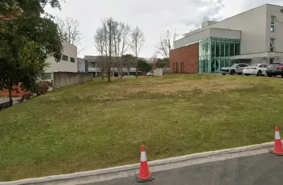 Terreno 820m² – condomínio empresarial alphaville graciosa