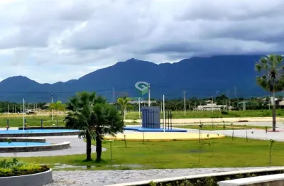 Terreno à venda na Avenida Padre José Holanda do Vale, 600, Cágado, Maracanaú
