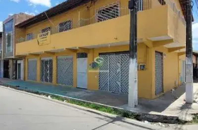 Prédio comercial com pontos e duas casas no andar superior à venda no timbó