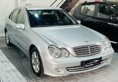 Mercedes c180 kompressor ano 2006 em raríssimo estado de conservação