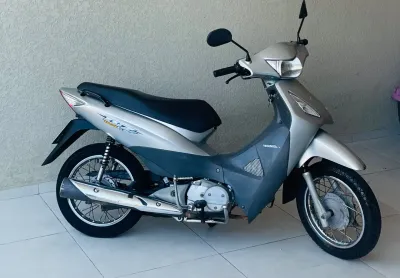 Honda biz ano 2006 ks 125cc abaixo da fipe em excelente estado de conservação! 