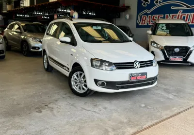 Volkswagen spacefox trend 1.6 flex manual completa e com garantia