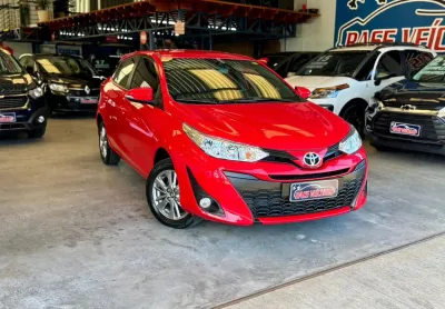 2020 yaris hatch xl plus 1.5 automático de único dono com chave e manual