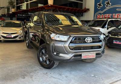 Hilux cd sr 4x4 turbo diesel de único dono, sem leilão/sinistro, de procedência