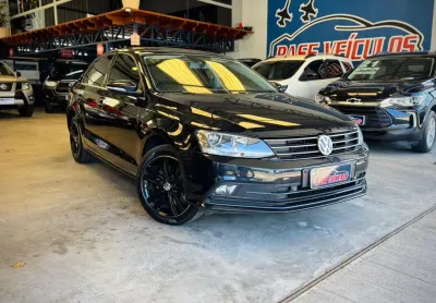 Jetta highline o mais completo, motor 2.0 com câmbio dsg e procedência