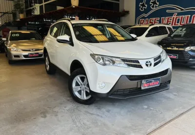 Toyota rav4 automática 4x2 2013 muito bem conservada com preventivas em dia!