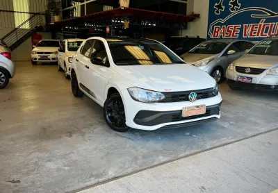 Polo Track versão Rock in Rio com revisões na concessionária e de único dono!