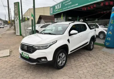 Fiat Strada Volcano 1.3 Flex 8V CD  - Branca - 2020/2021