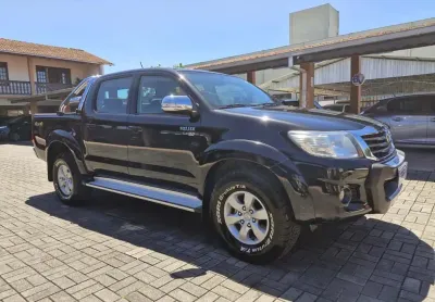 Toyota hilux cd srv 4x4 2.7 flex 16v aut.  - preta - 2014/2014