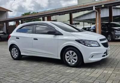 Chevrolet onix joy 1.0 8v - branca - 2019/2019
