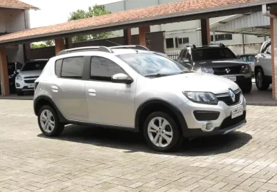 Renault Sandero STEPWAY Easy R Flex 1.6 16V 5p  - Prata - 2018/2019