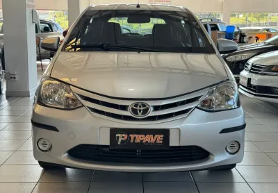 Toyota etios hb xs 15 - 2015 / 2016