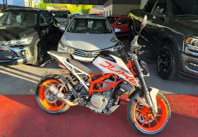 Ktm duke 390