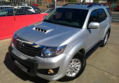 Hilux sw4 srv-top
