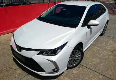 Toyota novo corolla xei top 2.0 aut-cvt tip no volante 10 marchas