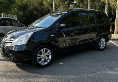 Nissan grand livina 1.8 sl 2012/2013 – preta 