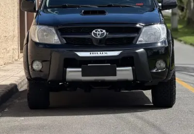 Toyota hilux 3.0 srv 4x4 aut turbo diesel 2006    ·caminhonete·