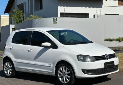 Volksvagem fox 1.6 completo financiada 100% via banco em até 60x